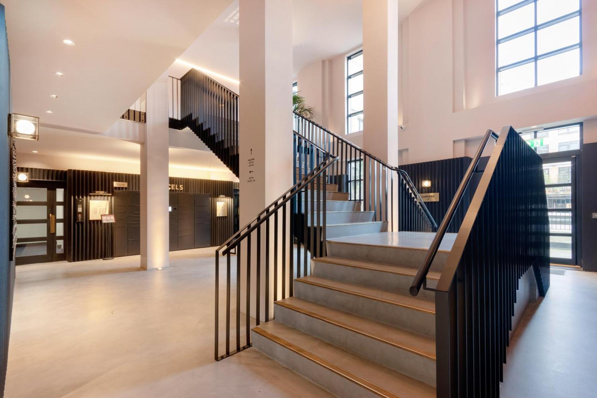 2 Bed Bethnal Green Penthouse 伦敦 外观 照片